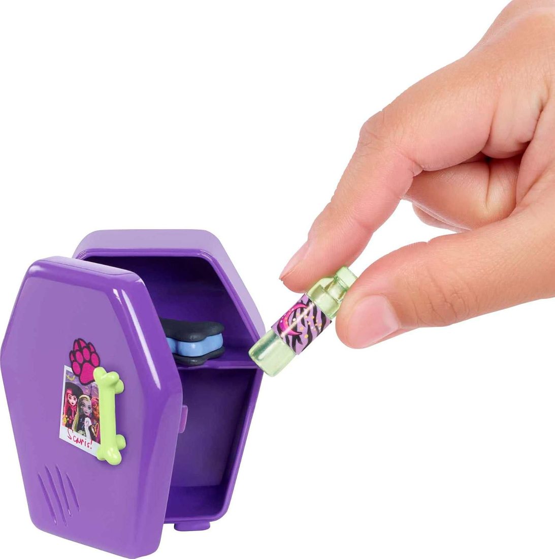 Clawdeen Wolf Bedroom Playset view 4