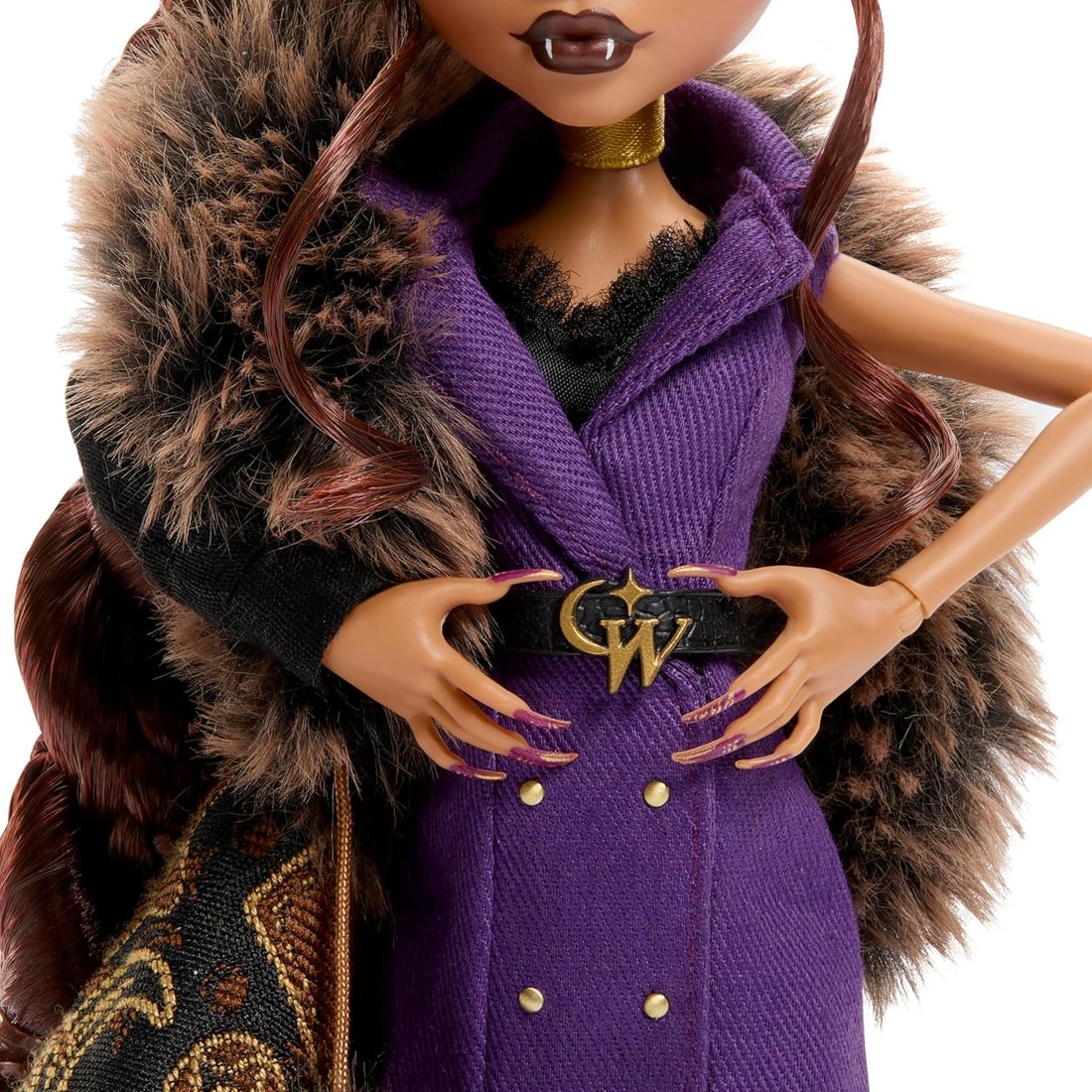 Clawdeen Wolf House of Wolf Doll view 5