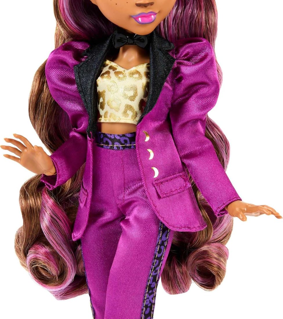 Clawdeen Wolf Monster Ball Party Doll view 4