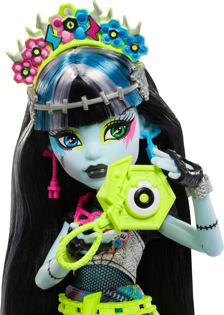 Frankie Stein Monster Fest Festival Doll view 4