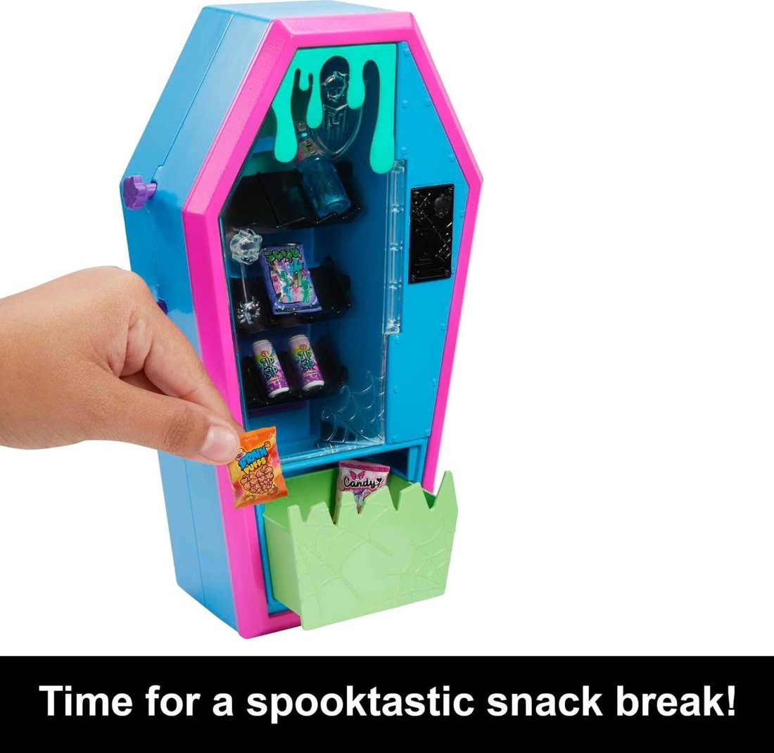 Student Lounge Playset with Vending Machine view 4